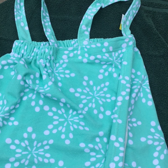 New Bath Wrap Robe - Picture 3 of 5